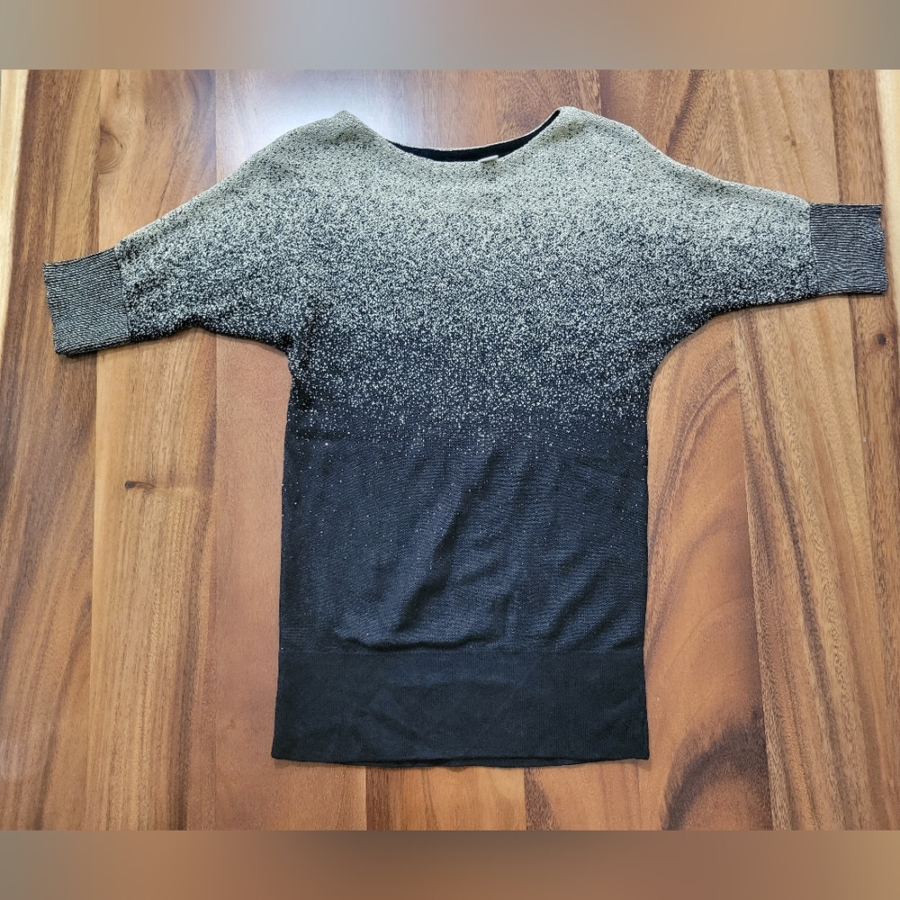 EUC Cato black and gold Metallic ombre sweater top
